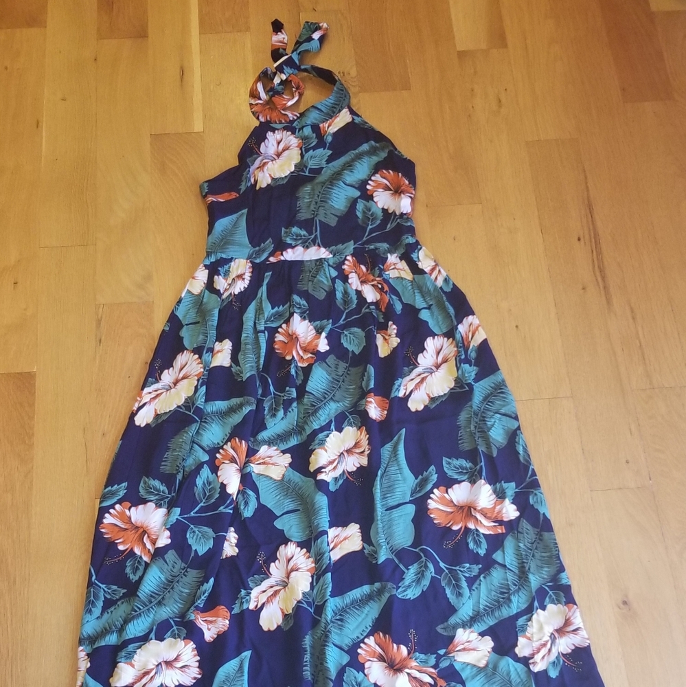 NWOT Tropical Print Halter Dress